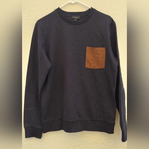 COS Men's Navy Sweater with Brown Pocket - Picture 1 of 7
